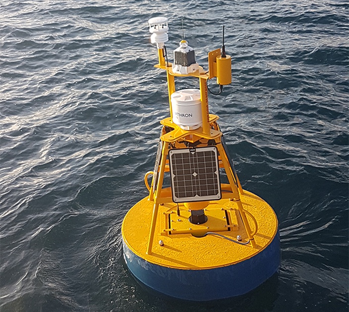 Cawthron Institute and Whakatōhea Mussels Ltd use Open Ocean Aquaculture Programme buoy “Kūtaicam” to provide boaties with key information for summer trips
